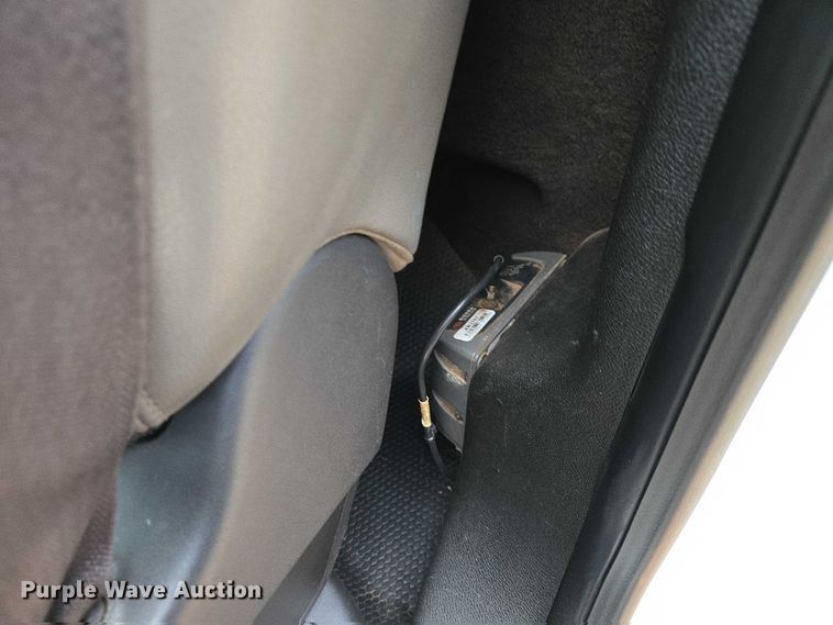 image for item EU3946 2013 Chevrolet Silverado 3500HD utility bed pickup truck