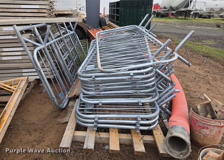 image for item EU3949 (13) safety barriers