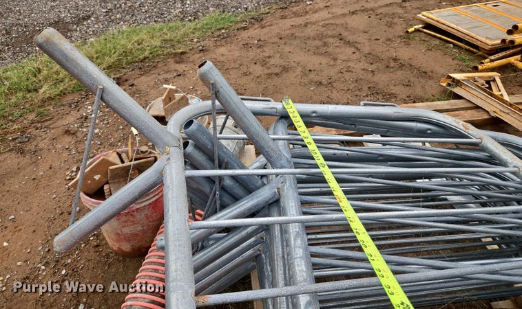 image for item EU3949 (13) safety barriers