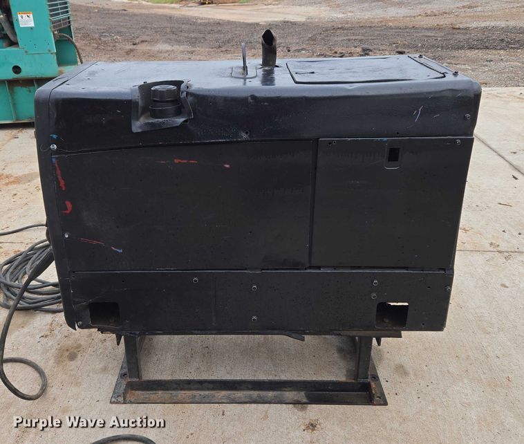 image for item EU3951 Miller Bobcat 250 welder/generator