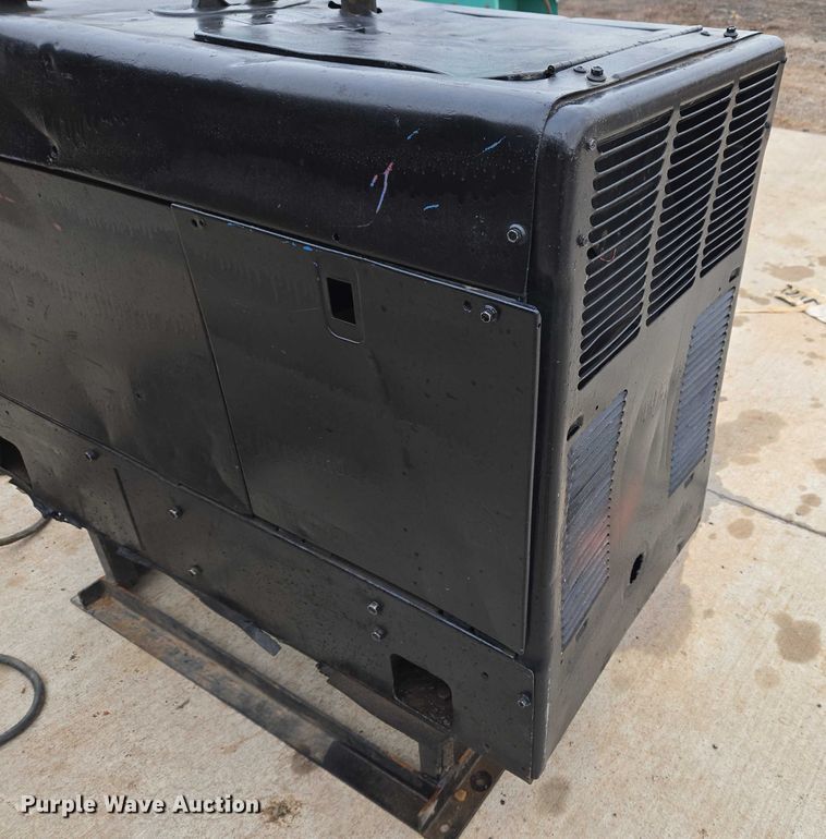 image for item EU3951 Miller Bobcat 250 welder/generator