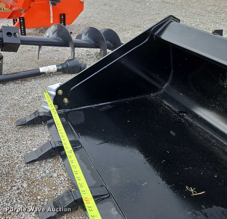 image for item EU3954 Land Pride HD68LLT skid steer bucket