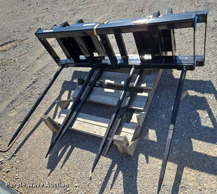 image for item EU3958 Land Pride BSE50 bale spear