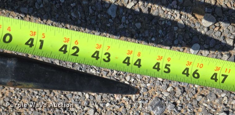 image for item EU3959 Land Pride BSE50 bale spear