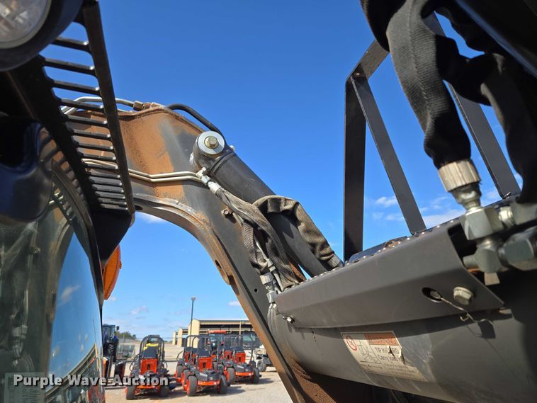 image for item EU3960 2012 New Holland L230 skid steer loader