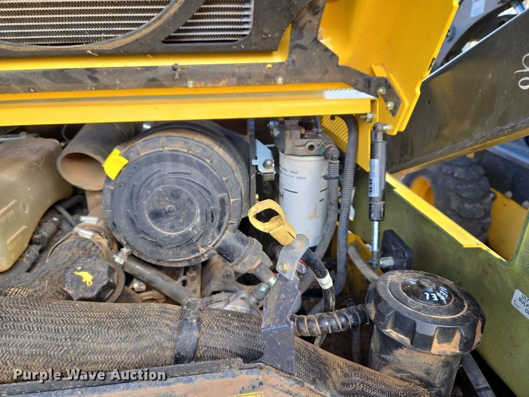 image for item EU3960 2012 New Holland L230 skid steer loader