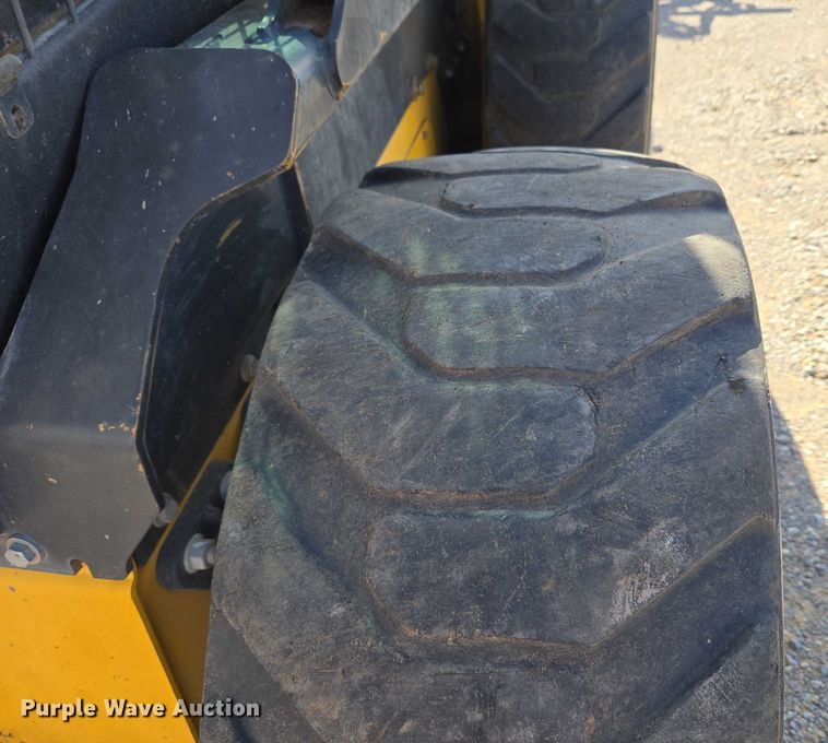 image for item EU3960 2012 New Holland L230 skid steer loader