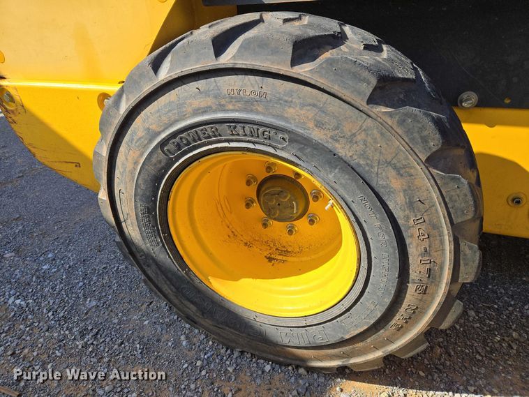 image for item EU3960 2012 New Holland L230 skid steer loader