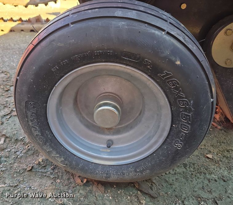 image for item EU3964 Tar River Implements SRB-870 mini round baler