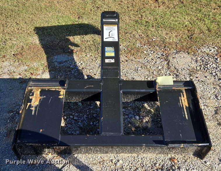 image for item EU3969 Kubota AP-LB60 skid steer boom