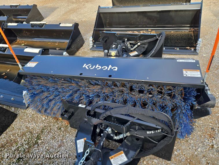 image for item EU3973 Kubota AB72 skid steer broom