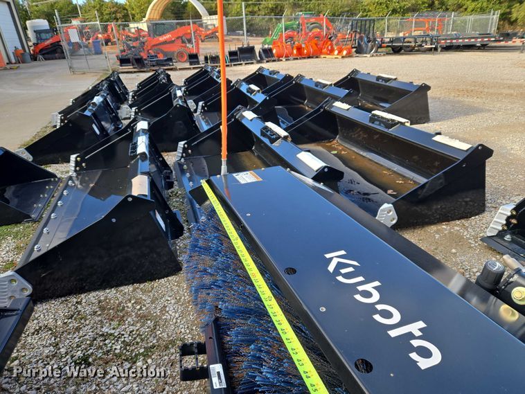 image for item EU3973 Kubota AB72 skid steer broom