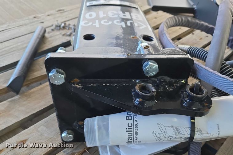 image for item EU3974 Kubota BR310 breaker