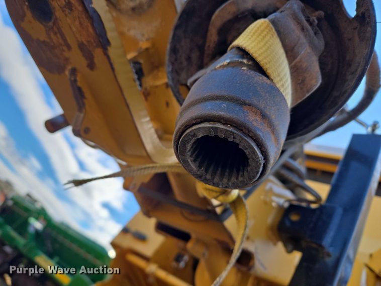 image for item EU3979 2020 Vermeer 605N round baler