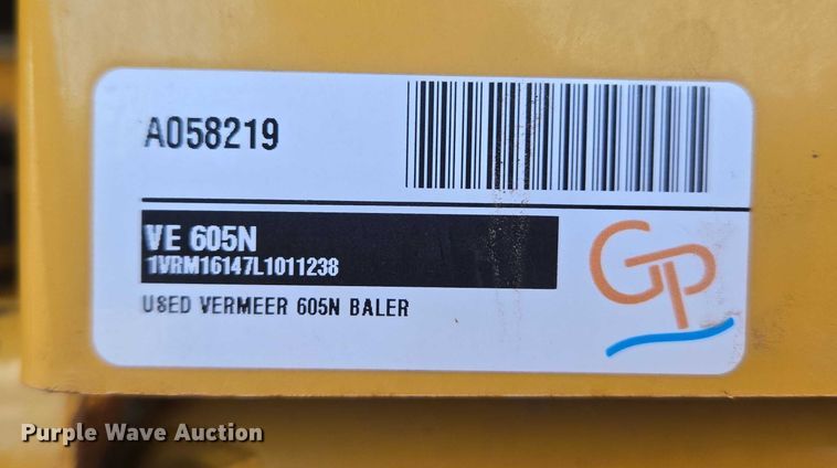image for item EU3979 2020 Vermeer 605N round baler
