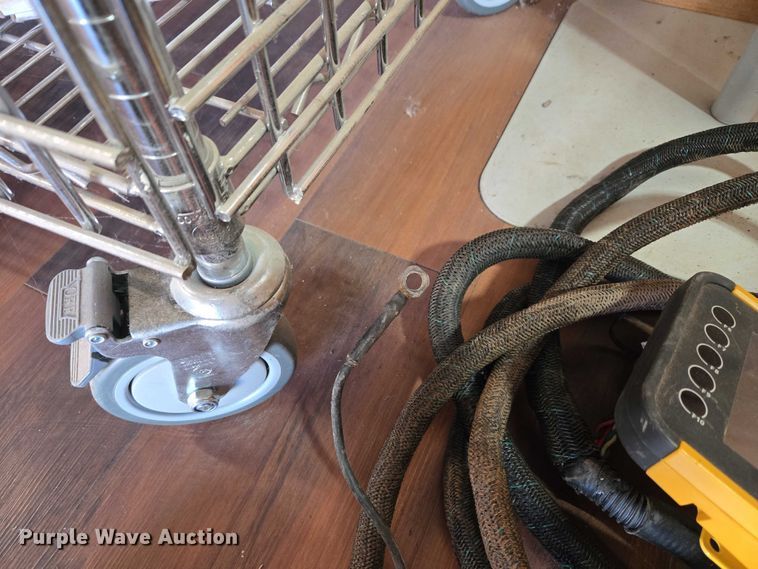 image for item EU3979 2020 Vermeer 605N round baler