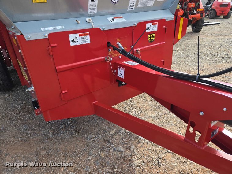 image for item EU3980 H&S MFG. CO. INC. S3231 manure spreader