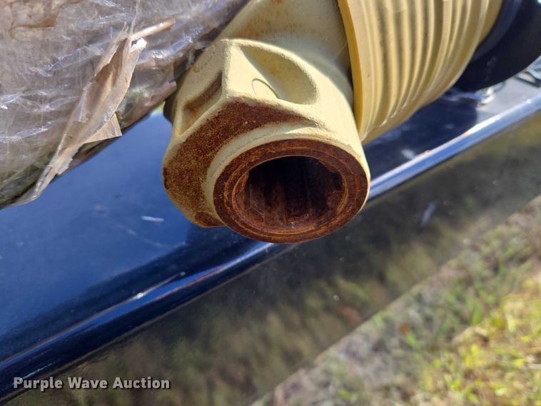 image for item EU3982 Cimarron MC107 mower caddy