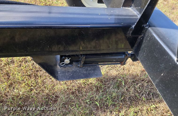 image for item EU3982 Cimarron MC107 mower caddy