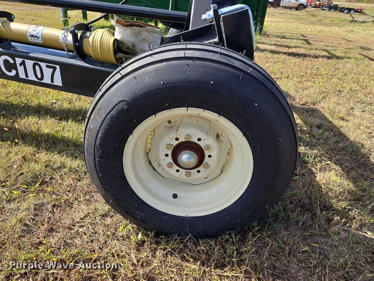 image for item EU3982 Cimarron MC107 mower caddy