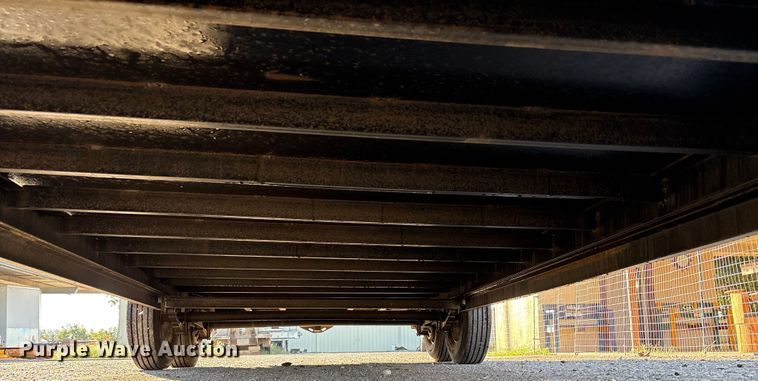 image for item EU4680 2014 Lamar Trailers equipment trailer