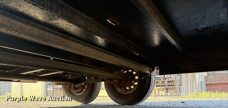 image for item EU4680 2014 Lamar Trailers equipment trailer