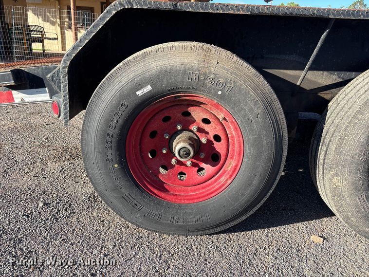 image for item EU4680 2014 Lamar Trailers equipment trailer