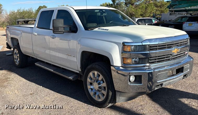 image for item EU4681 2016 Chevrolet Silverado 3500HD Crew Cab pickup truck