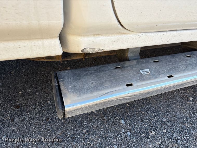 image for item EU4681 2016 Chevrolet Silverado 3500HD Crew Cab pickup truck