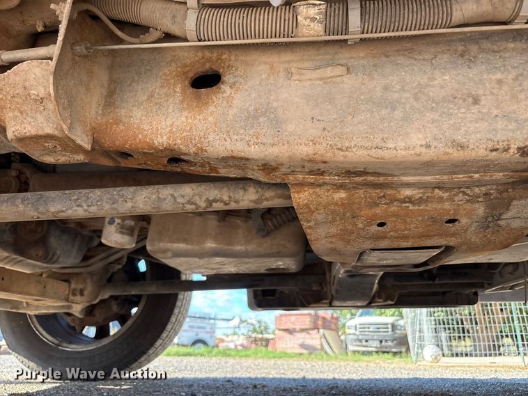 image for item EU4681 2016 Chevrolet Silverado 3500HD Crew Cab pickup truck