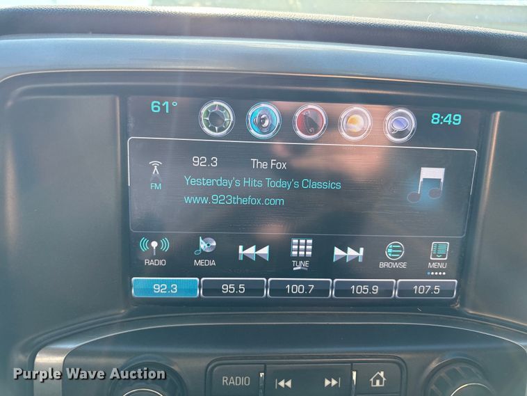 image for item EU4681 2016 Chevrolet Silverado 3500HD Crew Cab pickup truck