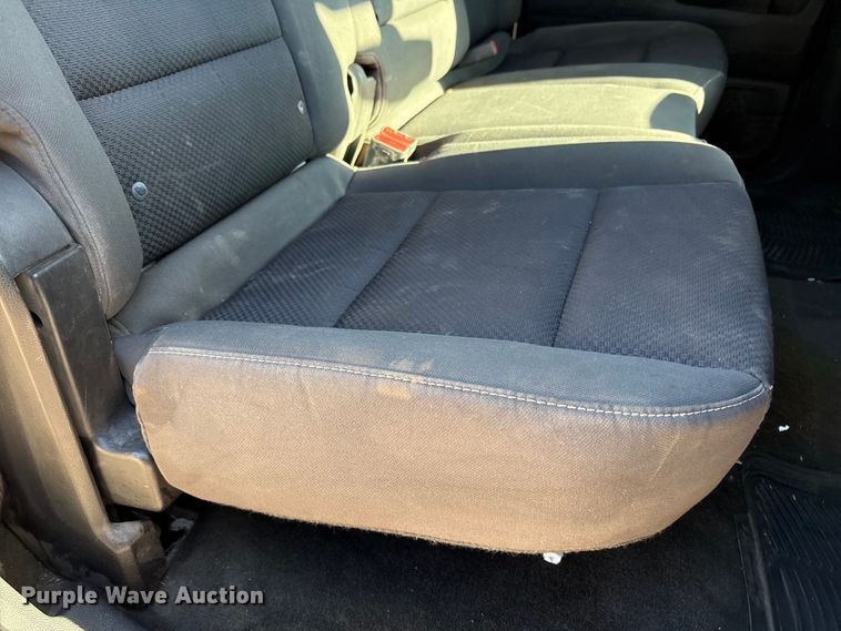 image for item EU4681 2016 Chevrolet Silverado 3500HD Crew Cab pickup truck