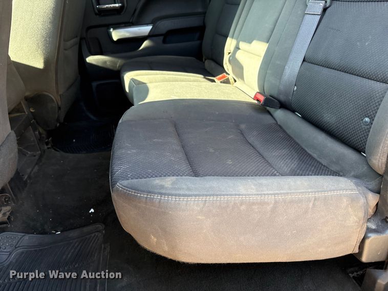 image for item EU4681 2016 Chevrolet Silverado 3500HD Crew Cab pickup truck