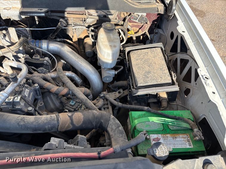 image for item EU4681 2016 Chevrolet Silverado 3500HD Crew Cab pickup truck