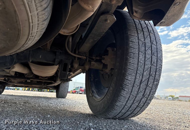 image for item EU4700 2019 GMC Canyon Crew Cab pickup truck