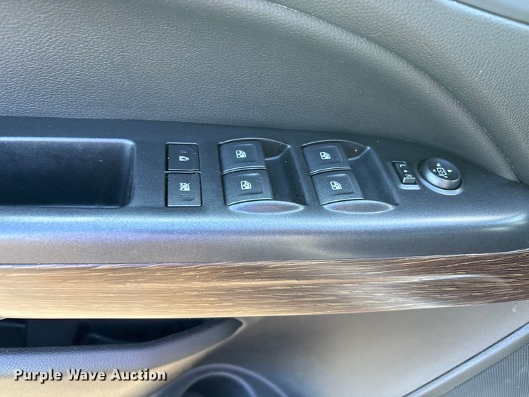 image for item EU4700 2019 GMC Canyon Crew Cab pickup truck