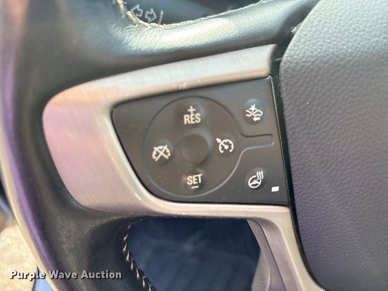 image for item EU4700 2019 GMC Canyon Crew Cab pickup truck