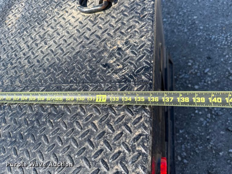 image for item EU5096 2014 Ford F350 Super Duty flatbed pickup truck