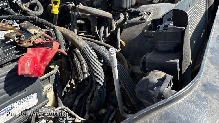 image for item EU5096 2014 Ford F350 Super Duty flatbed pickup truck