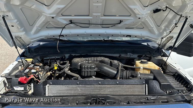 image for item EU5096 2014 Ford F350 Super Duty flatbed pickup truck