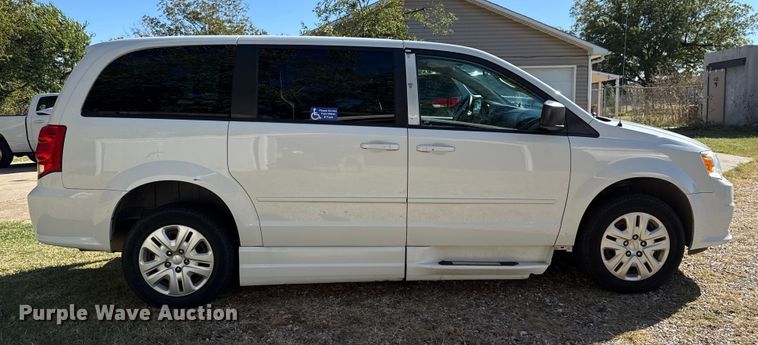 image for item EU5145 2015 Dodge Grand Caravan handicap accessible van