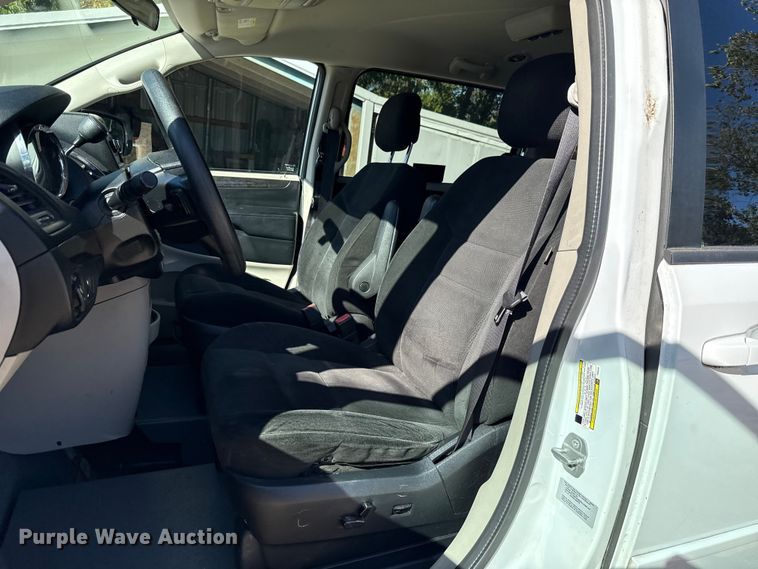 image for item EU5145 2015 Dodge Grand Caravan handicap accessible van