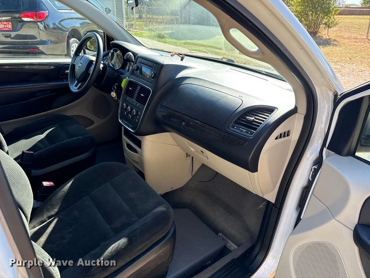 image for item EU5145 2015 Dodge Grand Caravan handicap accessible van