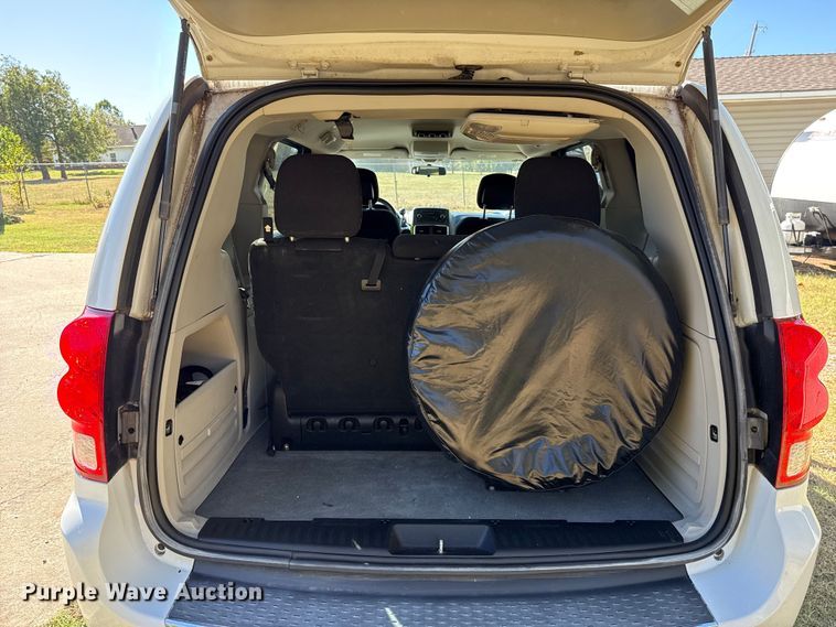 image for item EU5145 2015 Dodge Grand Caravan handicap accessible van