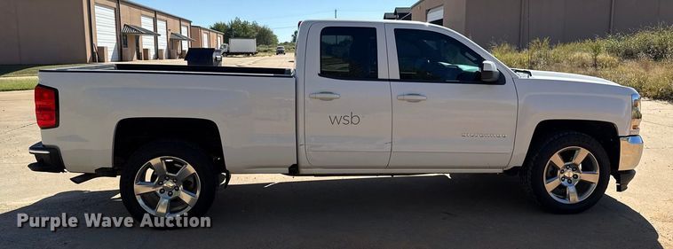 image for item EU5146 2018 Chevrolet Silverado 1500 Double Cab pickup truck