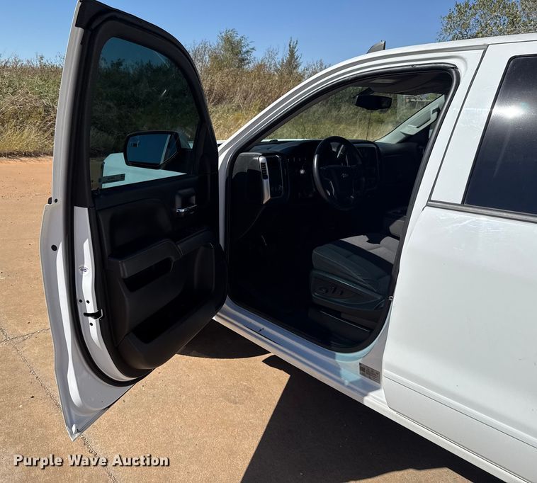 image for item EU5146 2018 Chevrolet Silverado 1500 Double Cab pickup truck