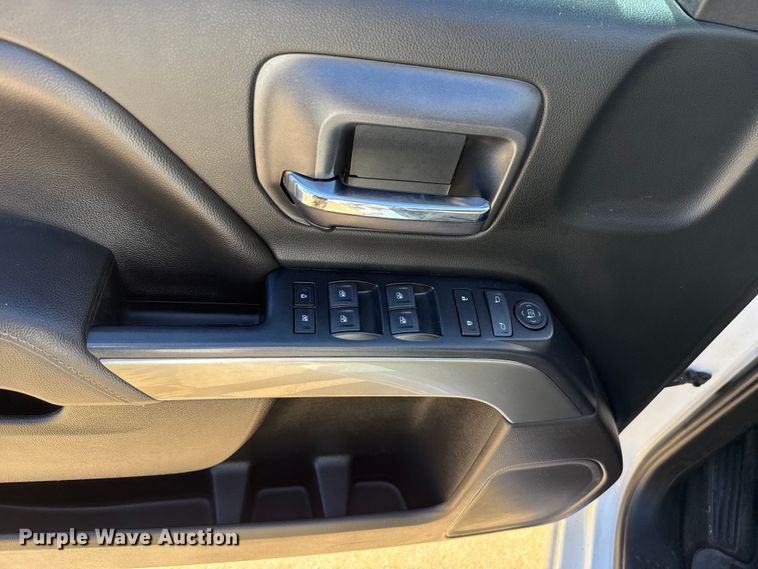 image for item EU5146 2018 Chevrolet Silverado 1500 Double Cab pickup truck