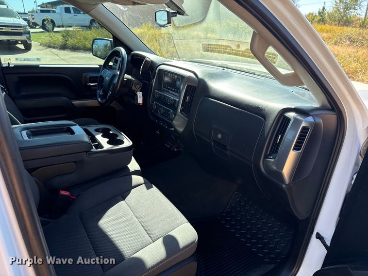 image for item EU5146 2018 Chevrolet Silverado 1500 Double Cab pickup truck