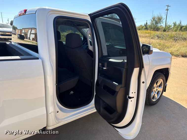 image for item EU5146 2018 Chevrolet Silverado 1500 Double Cab pickup truck