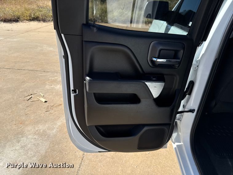 image for item EU5146 2018 Chevrolet Silverado 1500 Double Cab pickup truck